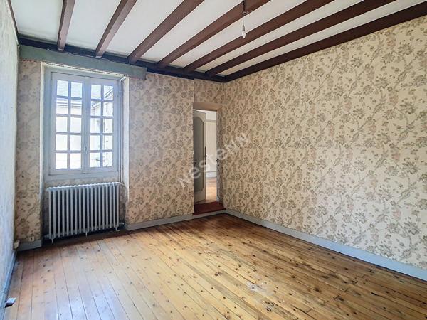 Nantes Centre Ville - Bel appartement à fort potentiel à rénover en plein coeur de Nantes