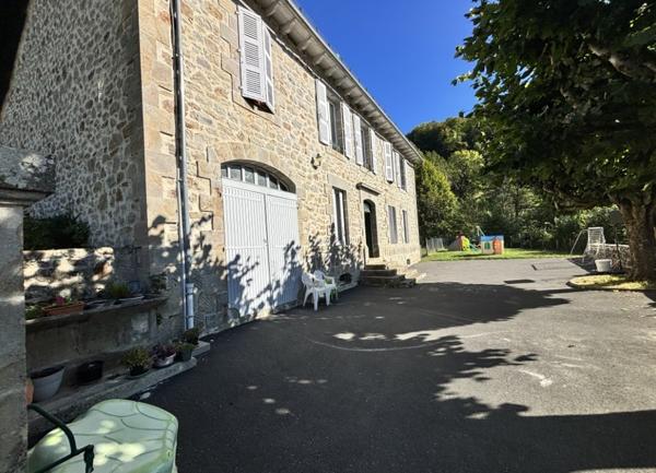 Immeuble vallée de mandaille Lascelle