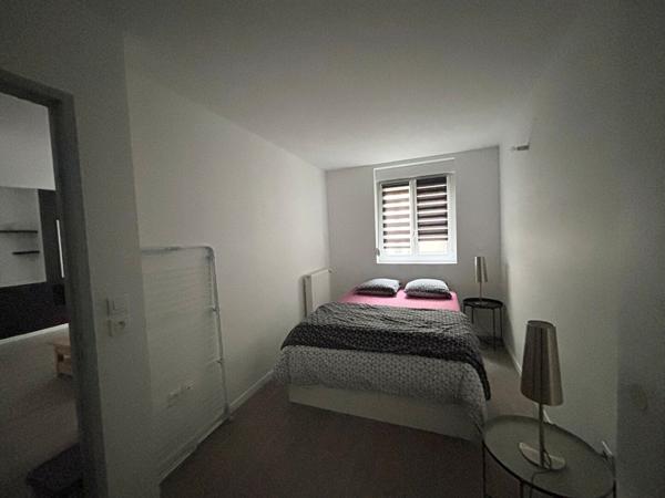 Appartement Meublé 2 Pièces / 31 m² / Reims (Rue des Marmouzets)