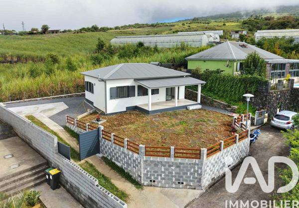 Location maison 4 pièces 61 m² Saint-Joseph