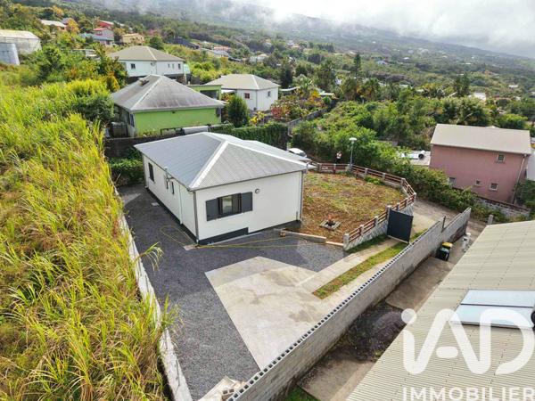 Location maison 4 pièces 61 m² Saint-Joseph