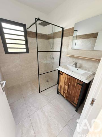 Location maison 4 pièces 61 m² Saint-Joseph