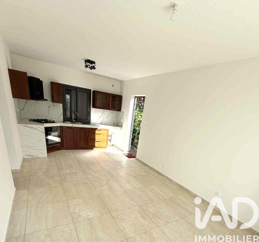 Location maison 4 pièces 61 m² Saint-Joseph