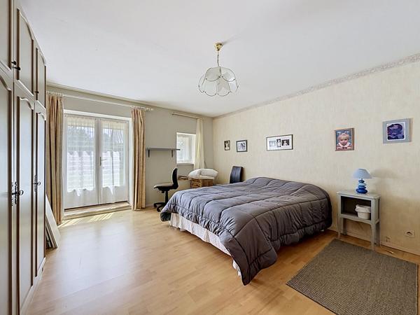 Maison Soulaines Sur Aubance 4 pièce(s) 130 m2