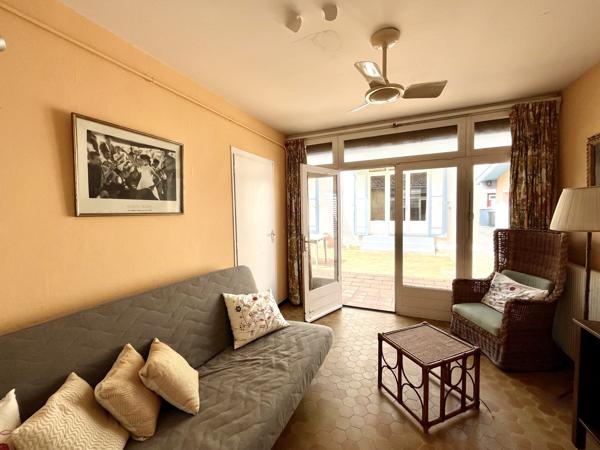 ARCACHON - L'Aiguillon ! Parcelle de 267 m2 avec 2 Maisons de 64 m2 et 50 m2 + patio Sud de 50 m2 !