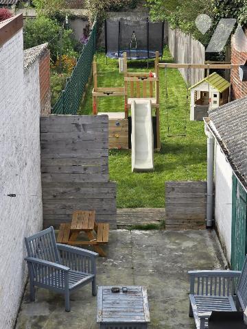 Maison de ville avec 3 chambres et jardin