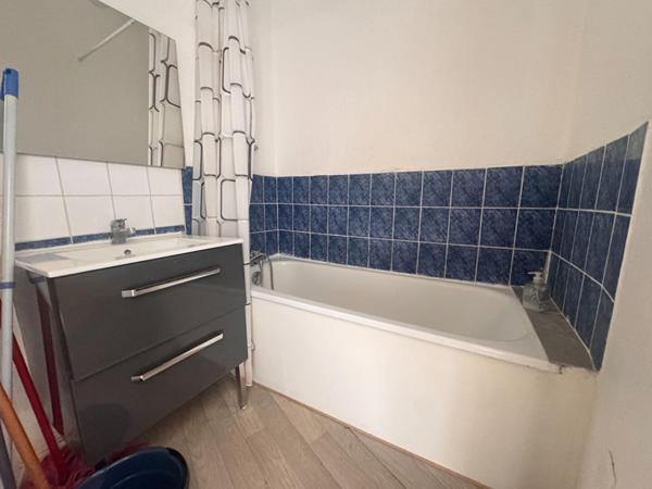 A VENDRE : T2 à LILLE • • 159 000 € FAI • Réf. 1679