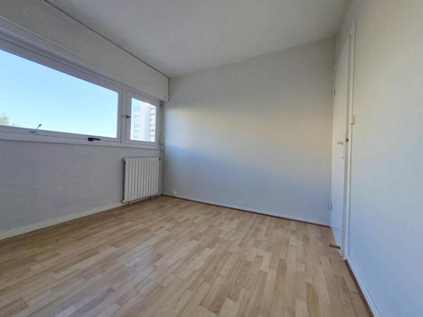 BEAU T4 - LE BOUSCAT - SECTEUR JEAN JAURES RAVEZIE - RESIDEN