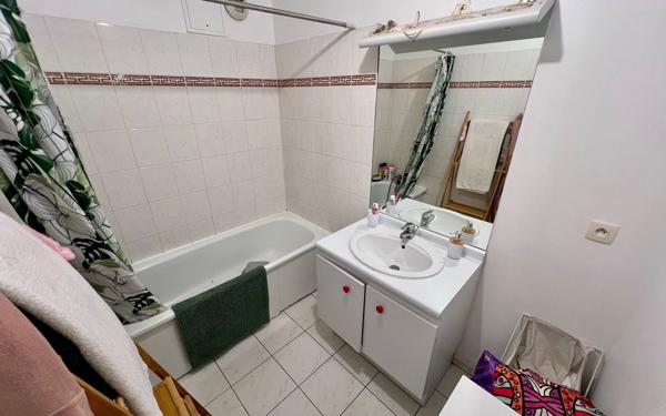 Appartement à vendre    2 pièces • 48,41 m2 Le Bourget