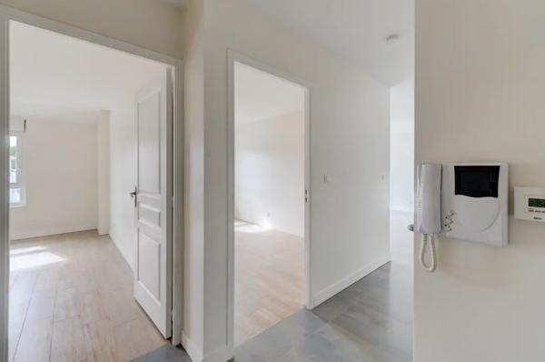 A VENDRE APPARTEMENT T3 RECENT CENTRE BASSE GOULAINE