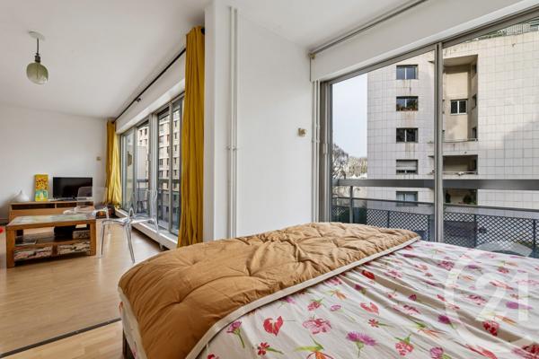 Appartement F2 à vendre  2 pièces - 42 m2 PARIS - 75019