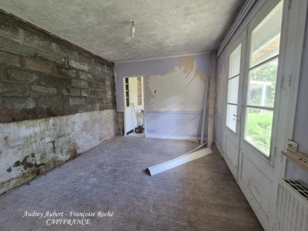 Maison à vendre 3 pièces SAINT JEAN D'ANGELY (17)