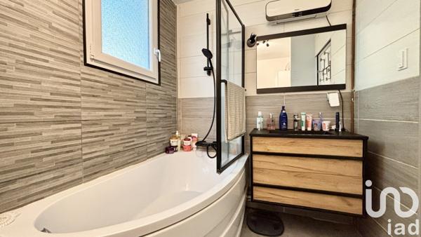 Appartement à vendre 3 pièces 63 m² Sainte-Geneviève-des-Bois