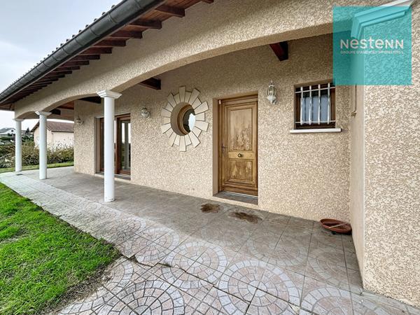 Maison familiale d'environ 150 m² - 3 chambres - Saint Germain Laval (42260) - terrain 4730 m² environ