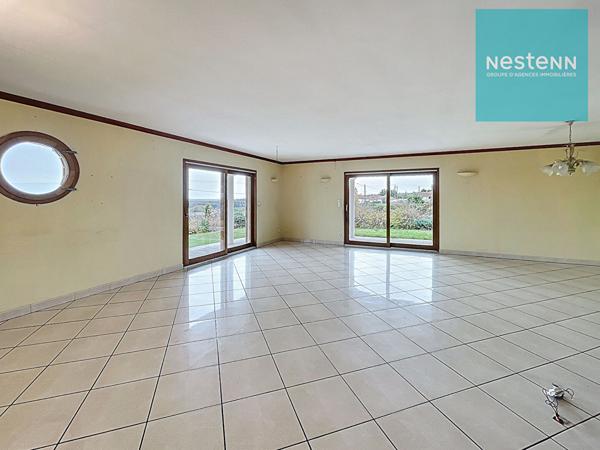 Maison familiale d'environ 150 m² - 3 chambres - Saint Germain Laval (42260) - terrain 4730 m² environ