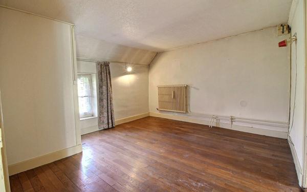 Maison à vendre    4 pièces •  Étang-sur-Arroux