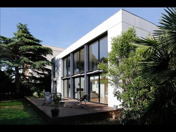 MAISON CONTEMPORAINE BORDEAUX-CAUDERAN