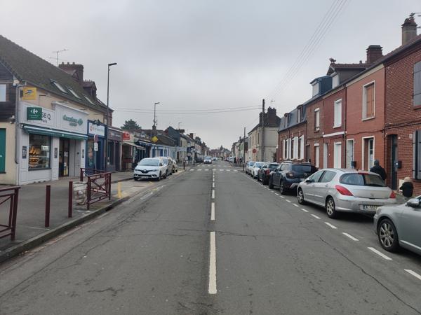 MAISO DE VILLE REFAITE A NEUF DE 98 M² SUR UN TERRAIN CLOS DE 230M² DANS LE QUARTIER VOISINLIEU PROCHE DE TOUT Beauvais (60000)