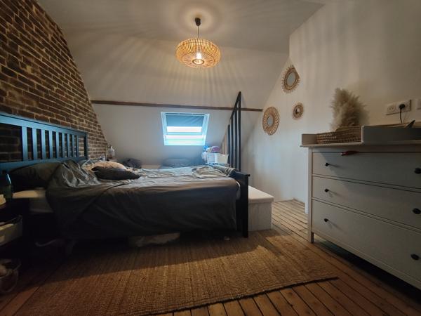 MAISO DE VILLE REFAITE A NEUF DE 98 M² SUR UN TERRAIN CLOS DE 230M² DANS LE QUARTIER VOISINLIEU PROCHE DE TOUT Beauvais (60000)