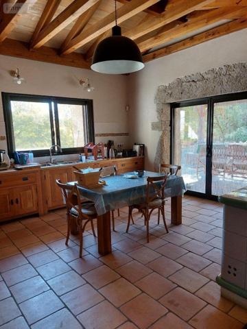 Maison restaurée à vendre à Sauliac-sur-Célé dans le Lot (46330), ref : 46060/4