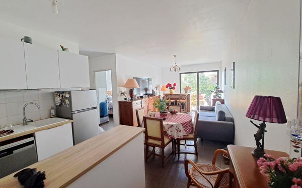 Appartement à vendre    2 pièces • 42,77 m2 Royan