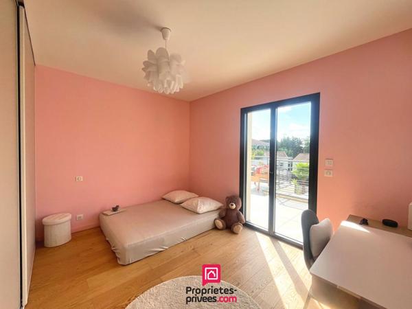 Villa 5 pièces 153m² avec piscine et double garage - Puget Sur Argens