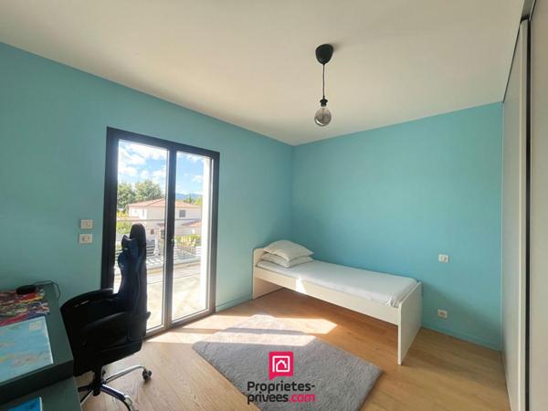 Villa 5 pièces 153m² avec piscine et double garage - Puget Sur Argens