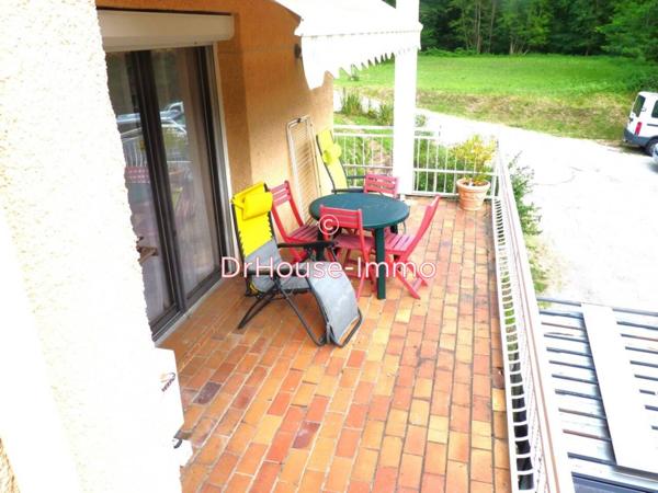 Commerce à vendre 3 pièces de 126 m²