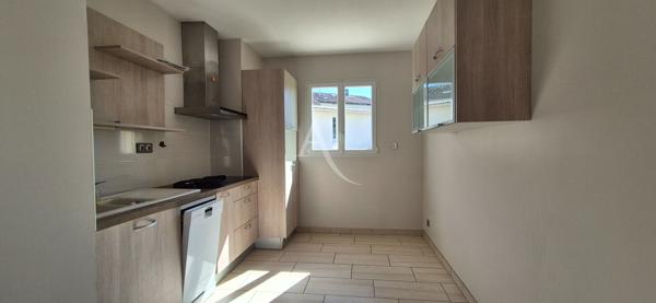 Maison Jonzac 3 pièce(s) 90 m2