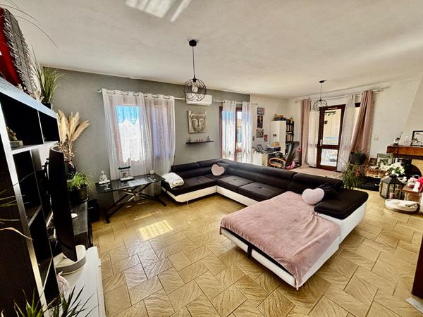 Villa 4 faces avec appartement indépendant Cabestany