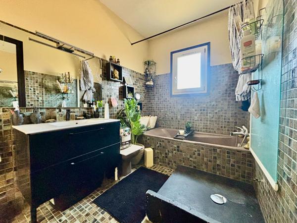 Villa 4 faces avec appartement indépendant Cabestany