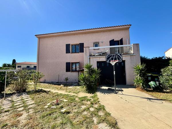 Villa 4 faces avec appartement indépendant Cabestany