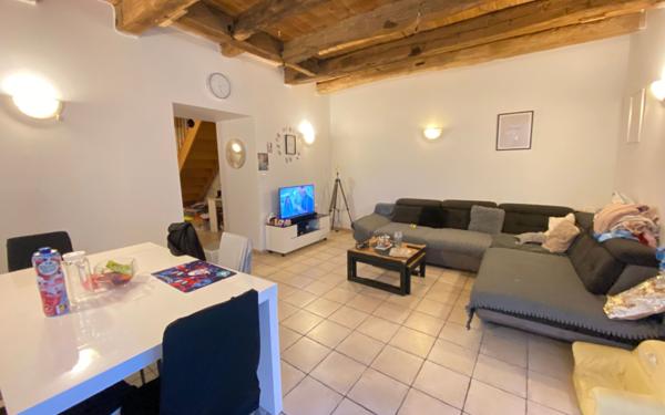 Maison à vendre    3 pièces •  Montpezat-de-Quercy