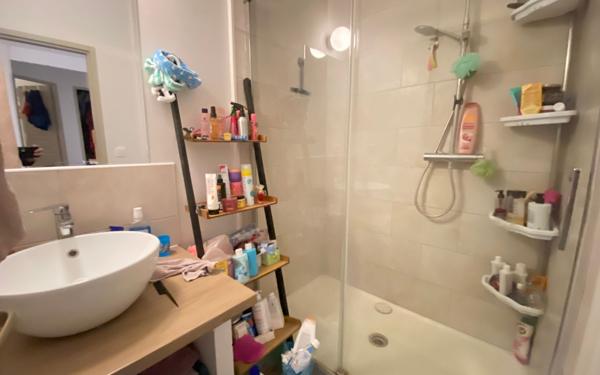 Maison à vendre    3 pièces •  Montpezat-de-Quercy