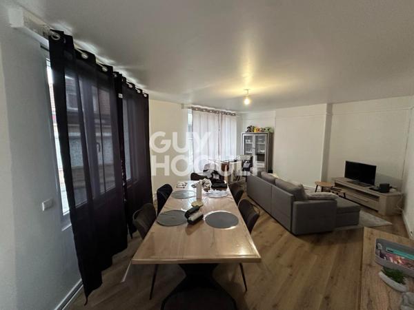 Immeuble Calais 6 pièce(s) 205 m2