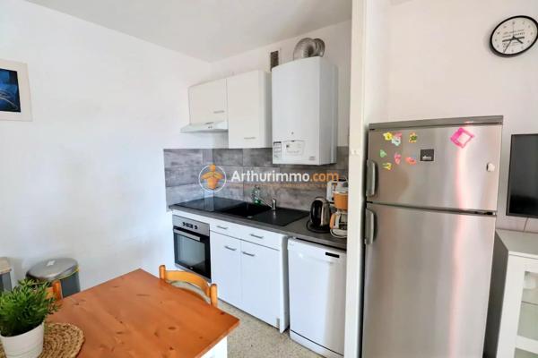 Vente                                                      Appartement
                        
                     3 pièces                      45 m2                     à Le Grau-du-Roi