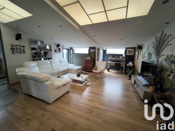 Maison à vendre 8 pièces 215 m² Saint-Saulve