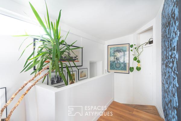 Appartement en dernier étage avec vue sur l’église Sainte-Marie