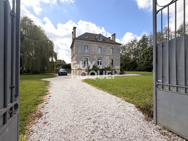 Maison Mathieu 7 pièce(s) 250 m2