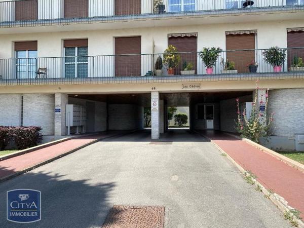 Location parking Blois (41000)