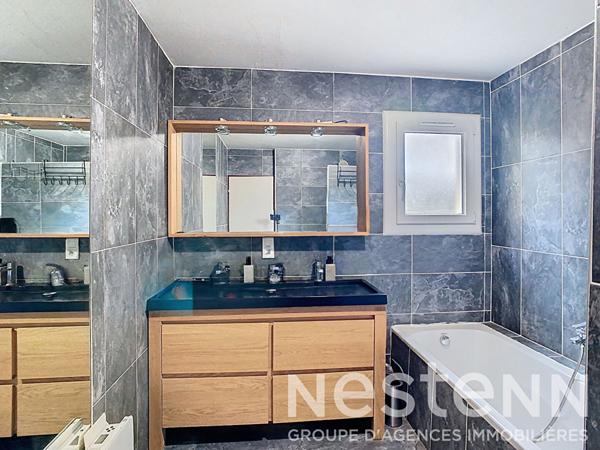 Appartement Salon De Provence 5 pièce(s) 101m² avec 150m² de jardin.