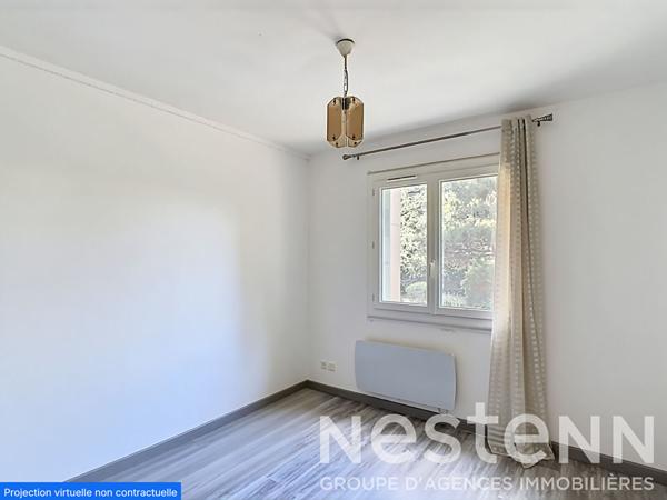 Appartement Salon De Provence 5 pièce(s) 101m² avec 150m² de jardin.