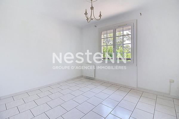 À VENDRE DRAGUIGNAN- Appartement T2 avec vue dégagée et place de parking