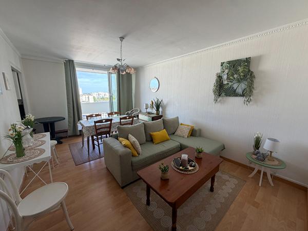 A louer - Appartement T2 meublé avec loggia et garage - Angers secteur Jardin des Plantes