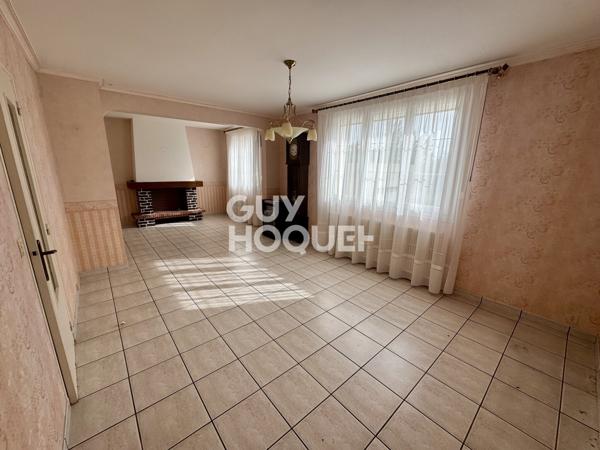 MAISON SOUS SOL TOTAL 3 CH GRENIER AMENAGEABLE GARAGE 1000 m² DE JARDIN