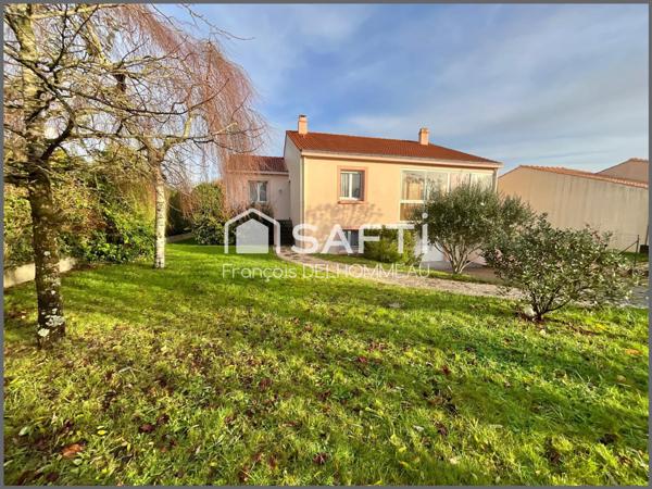 Maison à sous sol, 6/7 chambres, garage sur un terrain de 1000m2
