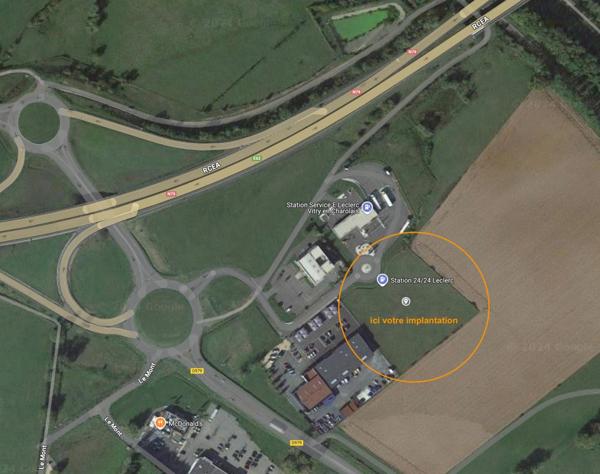 EXCLUSIVITÉ à vendre terrain commercial de 6 861,00 m² VITRY EN CHAROLLAIS (71) Emplacement n°1-RCEA