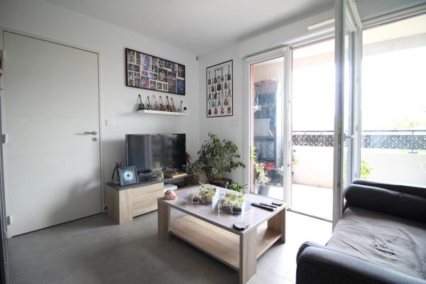 À vendre – Appartement T2 avec terrasse et garage – Éco-quartier des Hauts de Sainte-Marthe - 13014