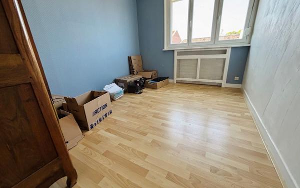 Appartement à vendre    5 pièces • 107 m2 Saint-Quentin