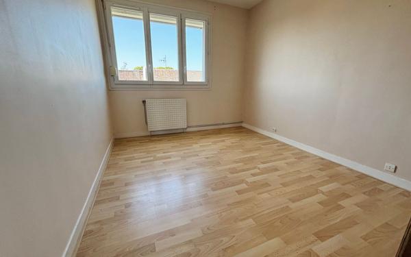 Appartement à vendre    5 pièces • 107 m2 Saint-Quentin
